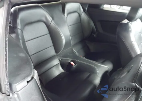 2018 Ford Mustang Ecoboost Premium из США, поврежденный, VIN 1FATP8UHXJ5109552